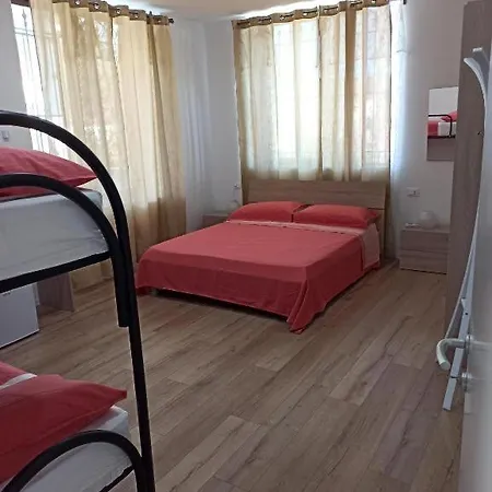 Oda ve Kahvaltı Biagio 4*